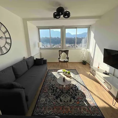 Plein Centre-ville T2 Refait A Neuf Apartament