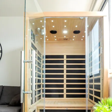 Plein Centre-ville T2 Avec Sauna