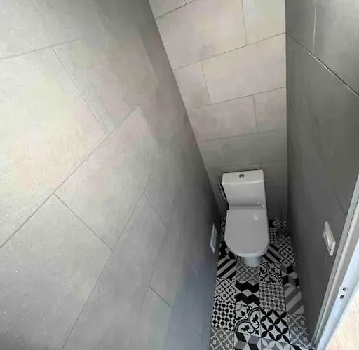 Plein Centre-ville T2 Avec Sauna